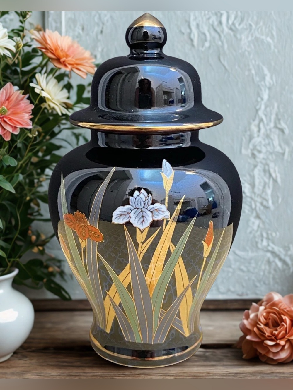 Vintage Otagiri Japan Black Ginger Jar โข Iris Design